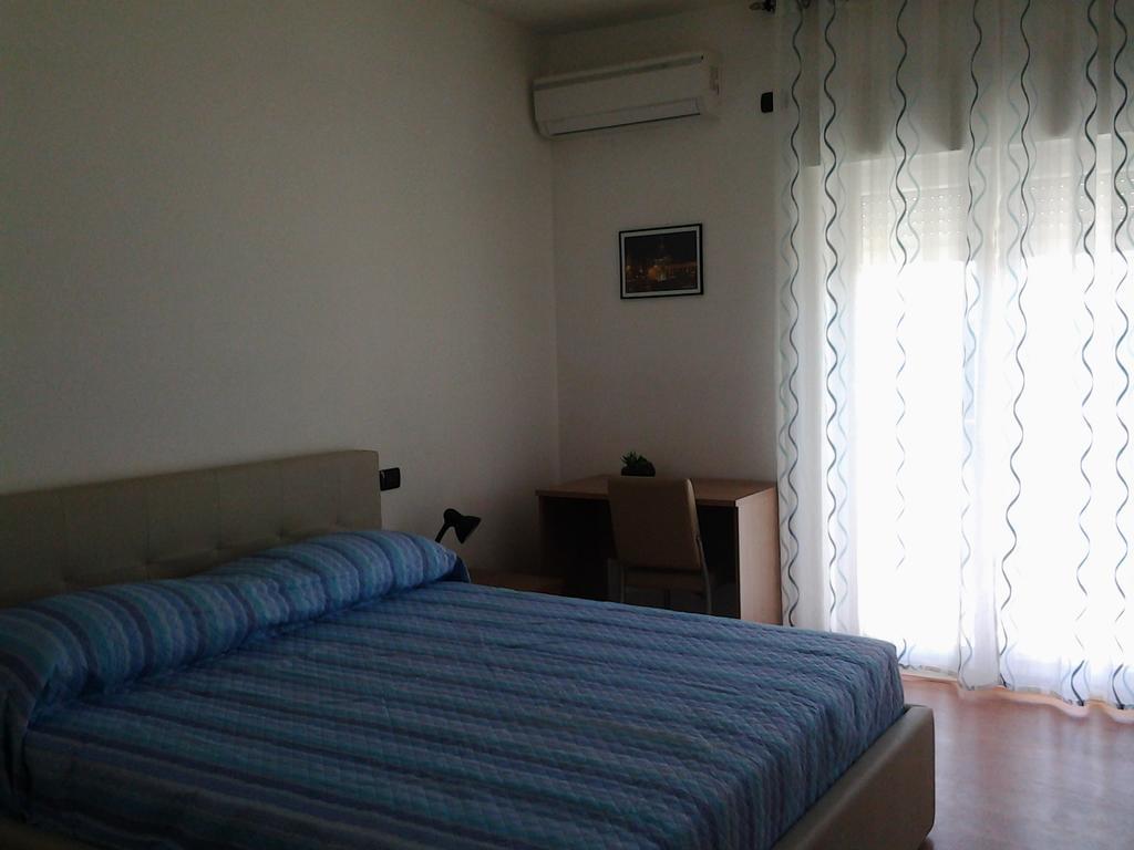 B&B SportΦότζια Δωμάτιο φωτογραφία